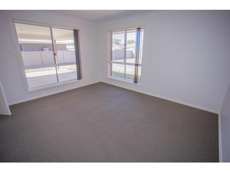 56 Sommerfeld Crescent, Chinchilla QLD 4413