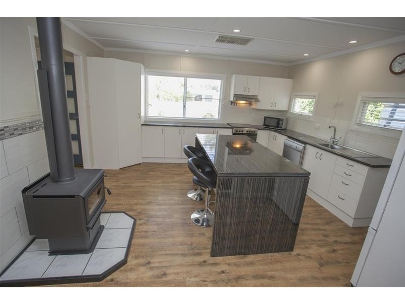 9 Fraser Street, Chinchilla QLD 4413