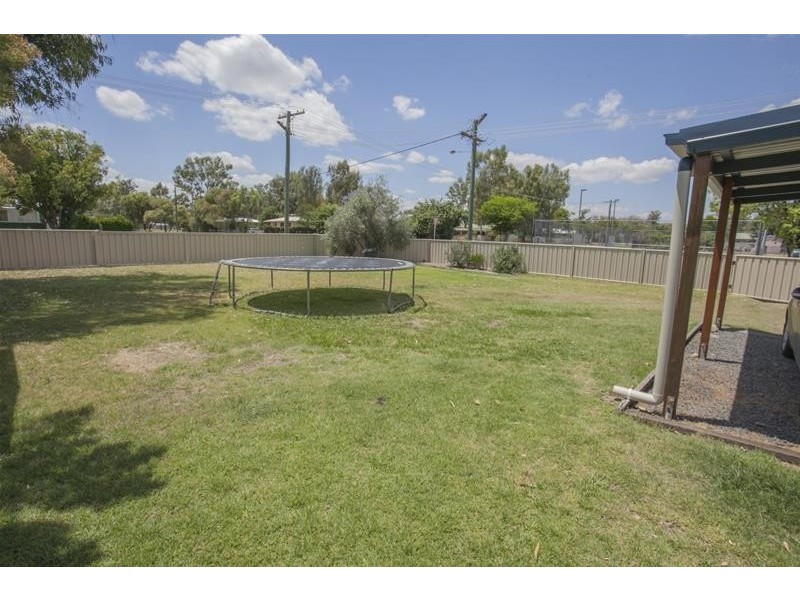 9 Fraser Street, Chinchilla QLD 4413