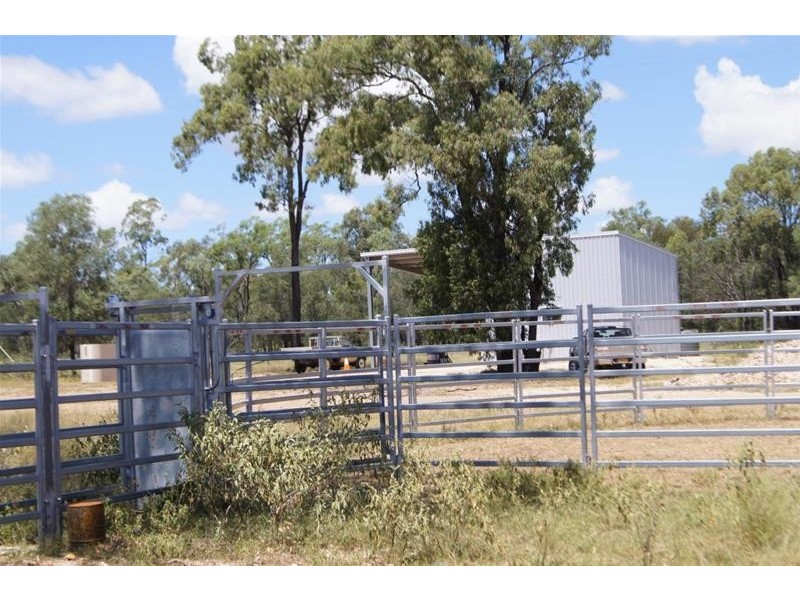 173 Surcingle Road, Chinchilla QLD 4413