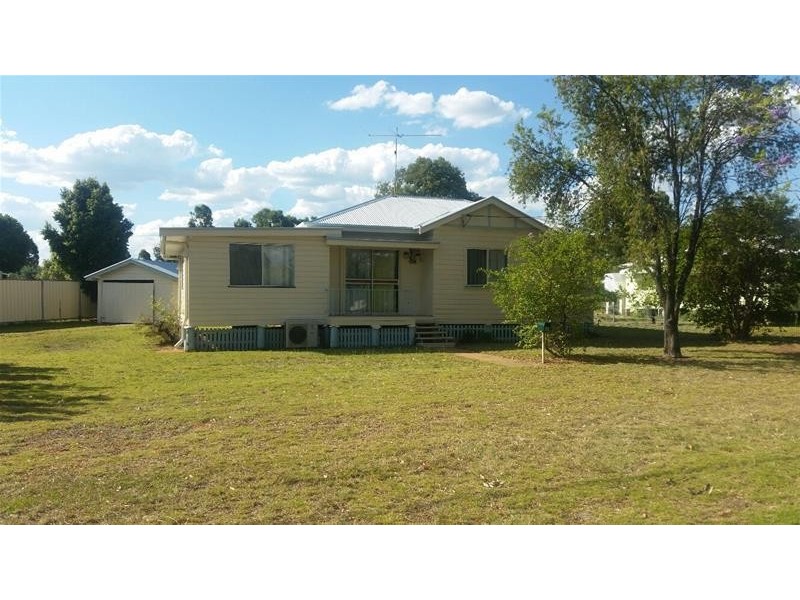 75 Park Street, Chinchilla QLD 4413