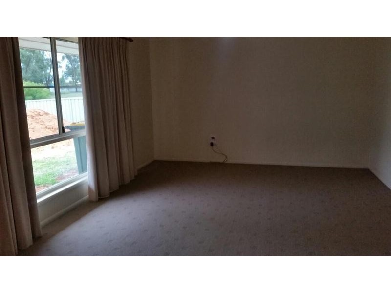 126 Zeller Street, Chinchilla QLD 4413