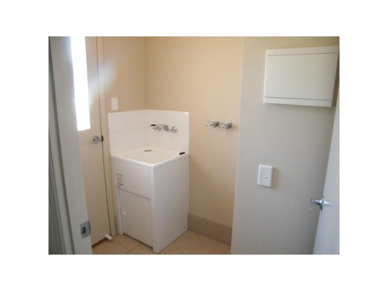 1/48 Windmill Road, Chinchilla QLD 4413