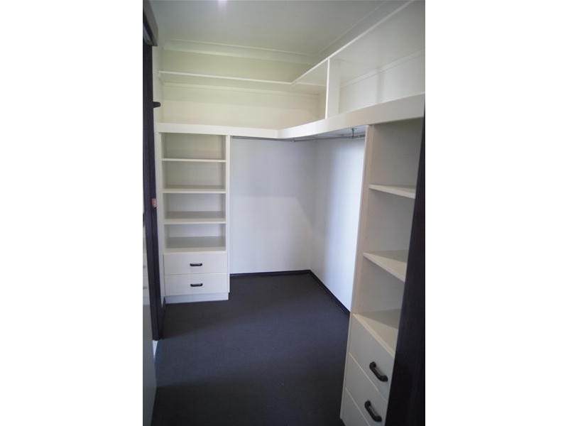 105 Oak Street, Chinchilla QLD 4413