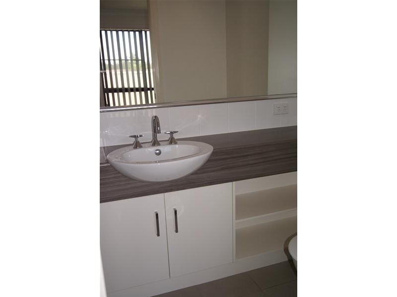 11 McKenzie Street, Chinchilla QLD 4413