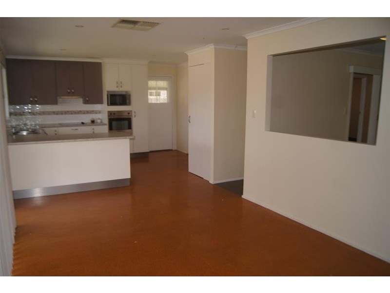 25 Price Street, Chinchilla QLD 4413