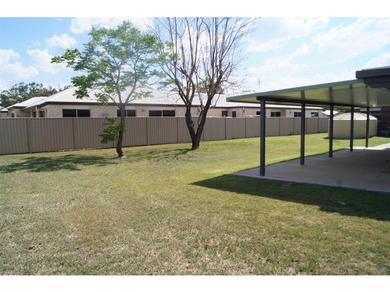 25 Price Street, Chinchilla QLD 4413