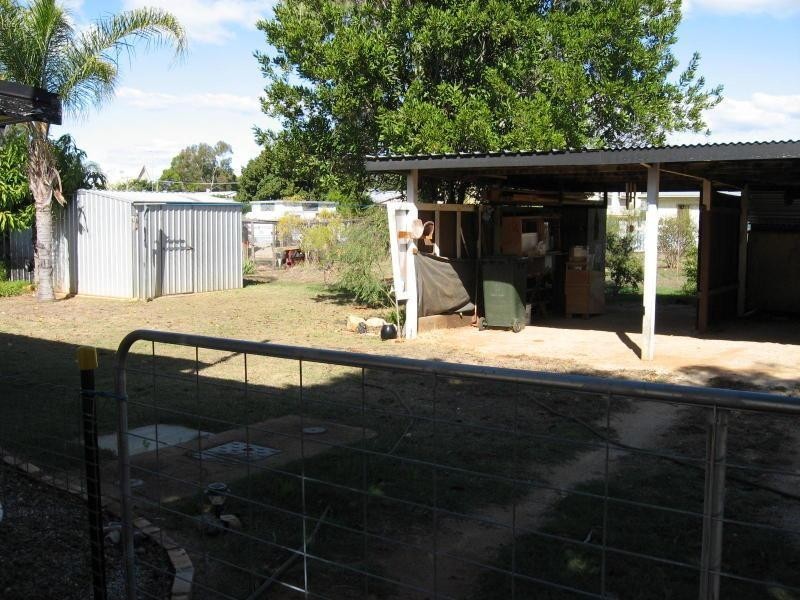 16 Barber Street, Chinchilla QLD 4413