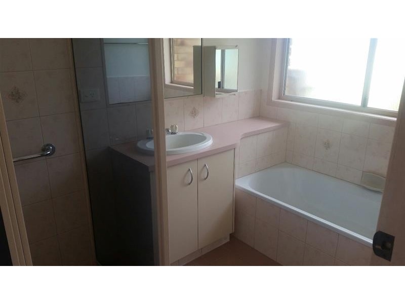 74 Zeller Street, Chinchilla QLD 4413