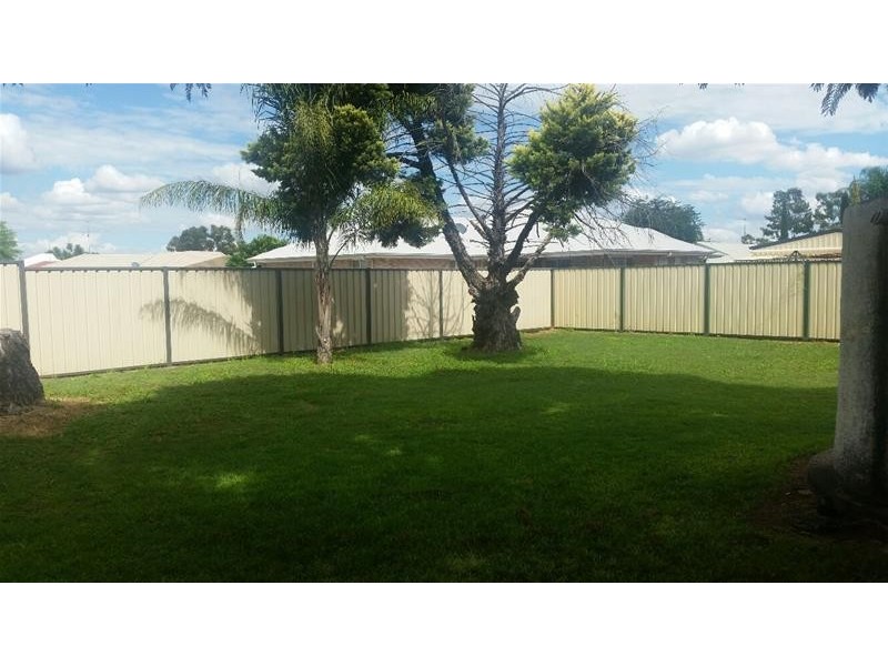 74 Zeller Street, Chinchilla QLD 4413