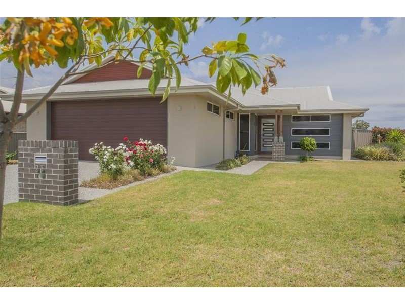 23 Sommerfeld Crescent, Chinchilla QLD 4413