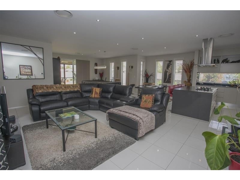 23 Sommerfeld Crescent, Chinchilla QLD 4413