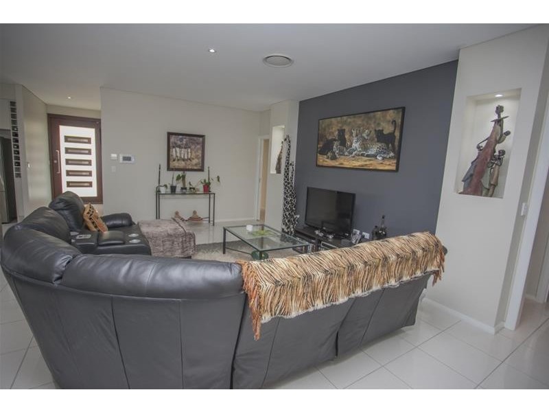 23 Sommerfeld Crescent, Chinchilla QLD 4413