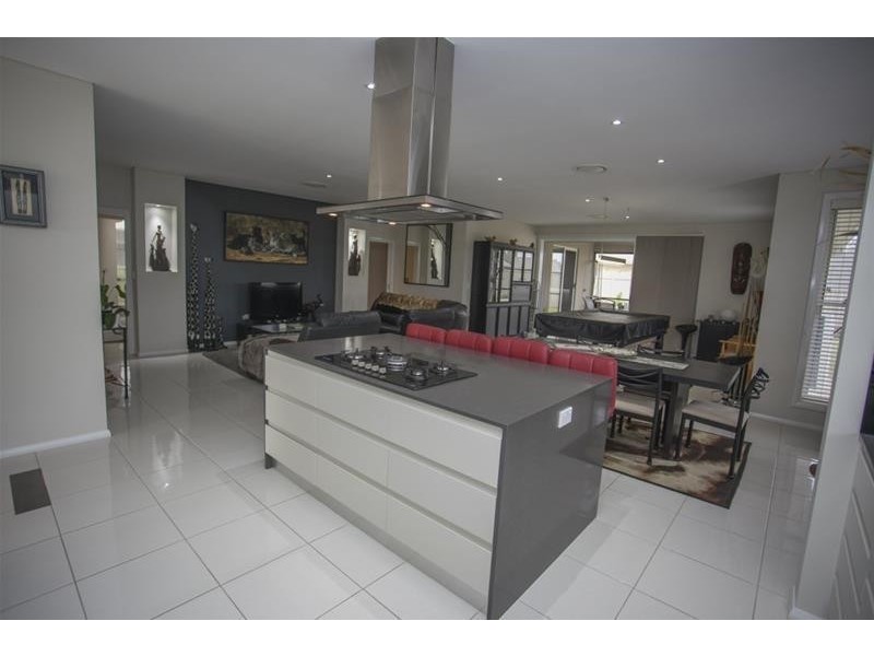 23 Sommerfeld Crescent, Chinchilla QLD 4413