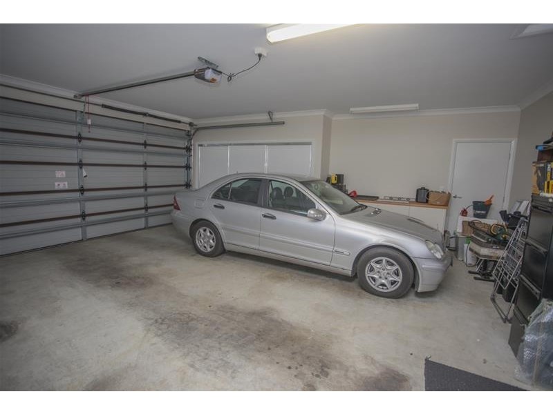 23 Sommerfeld Crescent, Chinchilla QLD 4413