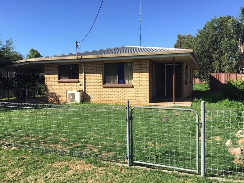 87 Boyd Street, Chinchilla QLD 4413