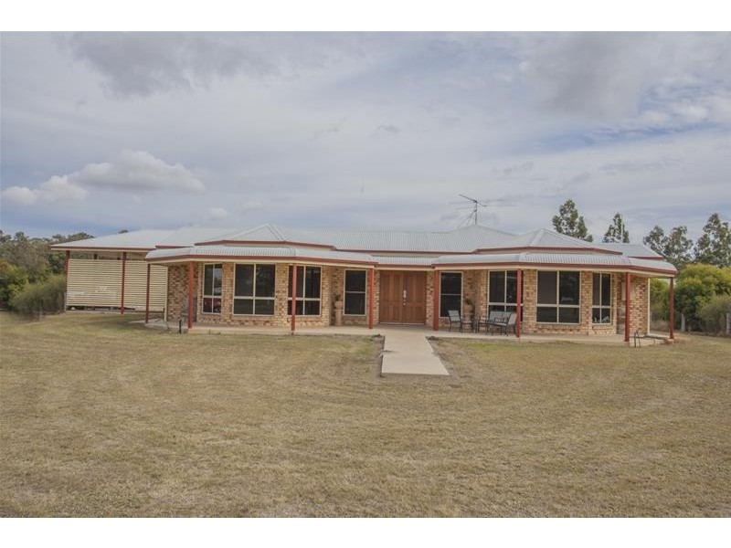 68 Ainsworth Street, Chinchilla QLD 4413