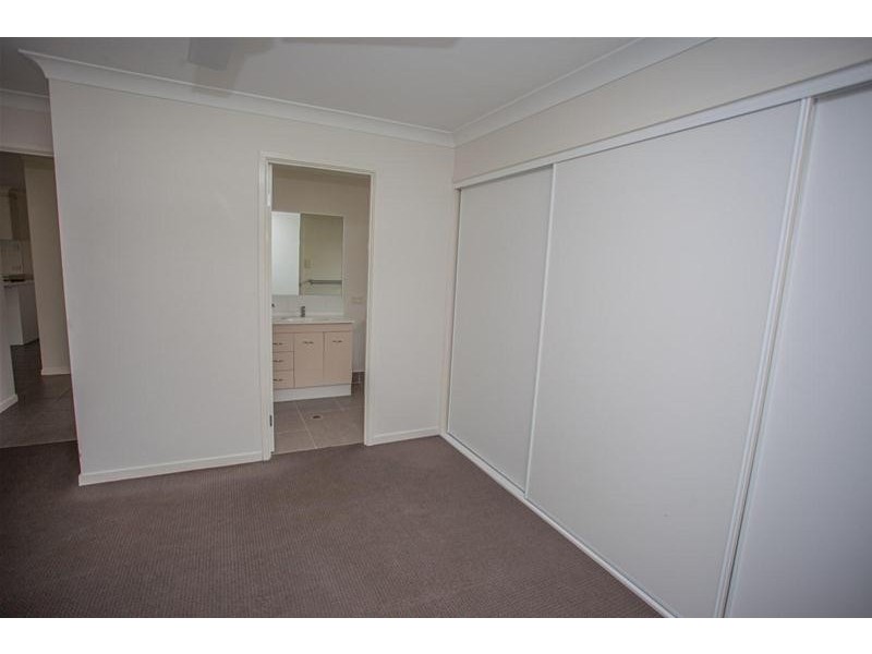 8 Cameron Street, Chinchilla QLD 4413