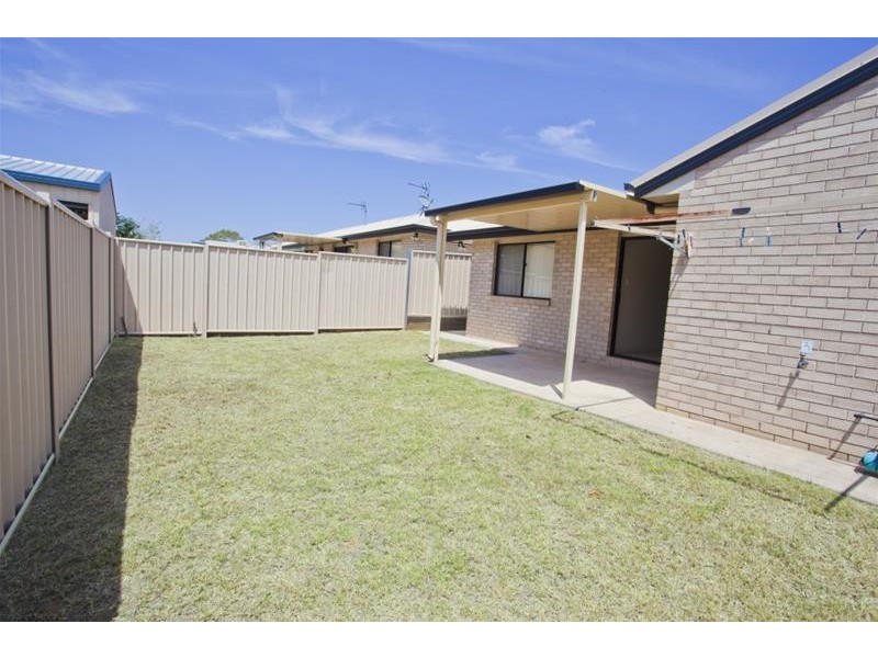 2/27 Mann Street, Chinchilla QLD 4413