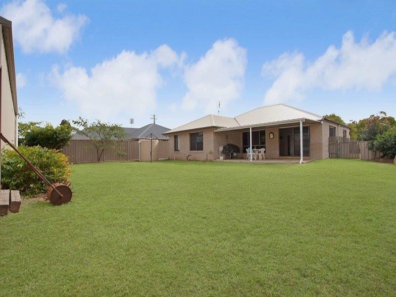 2 Skewis Street, Chinchilla QLD 4413