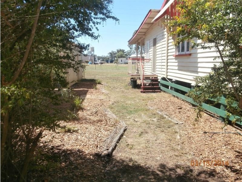 54 Rodger Street, Chinchilla QLD 4413