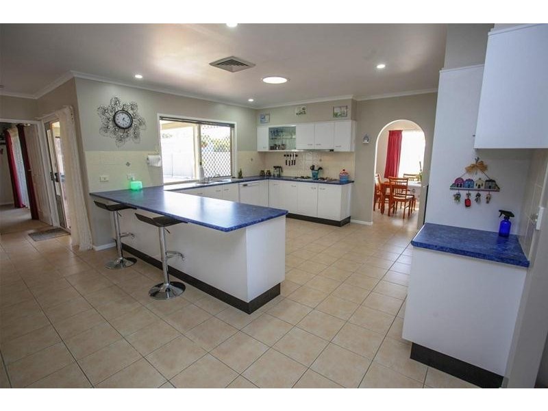 100 Ainsworth Street, Chinchilla QLD 4413