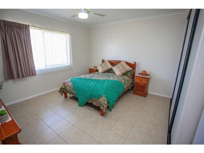 100 Ainsworth Street, Chinchilla QLD 4413