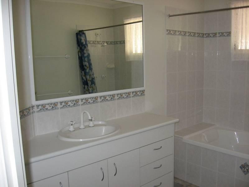 20 Russell Street, Chinchilla QLD 4413