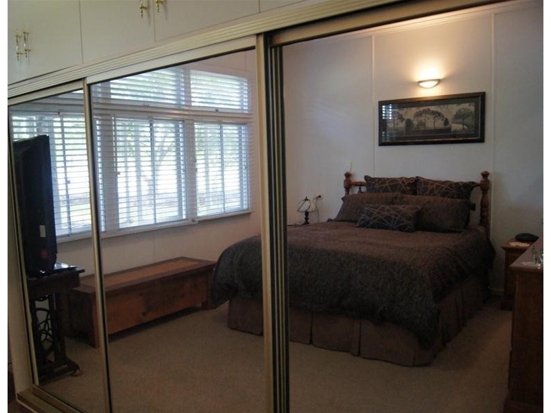 2 Wheeler Street, Chinchilla QLD 4413