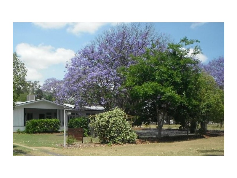 2 Wheeler Street, Chinchilla QLD 4413