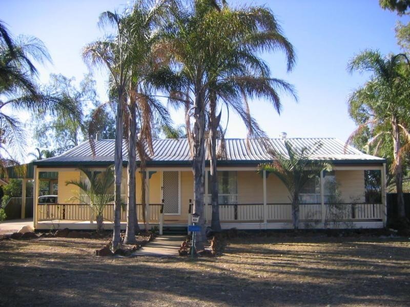 43 Zeller Street, Chinchilla QLD 4413