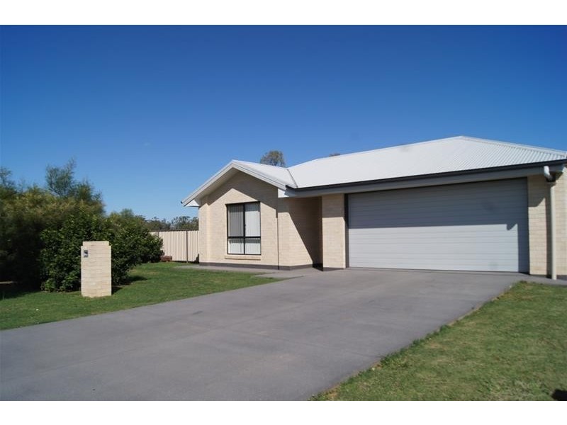 36 Frame Street, Chinchilla QLD 4413