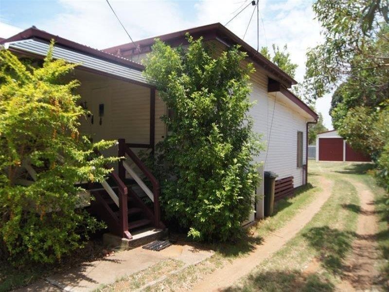 28 Barber Street, Chinchilla QLD 4413