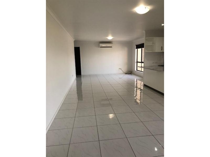 1/4 Dudley Street, Chinchilla QLD 4413