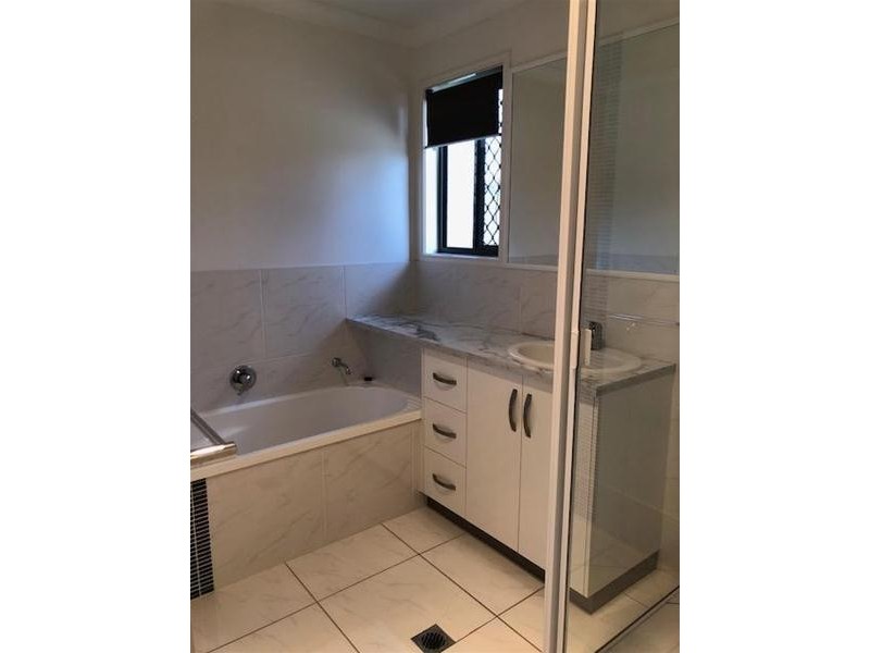 1/4 Dudley Street, Chinchilla QLD 4413