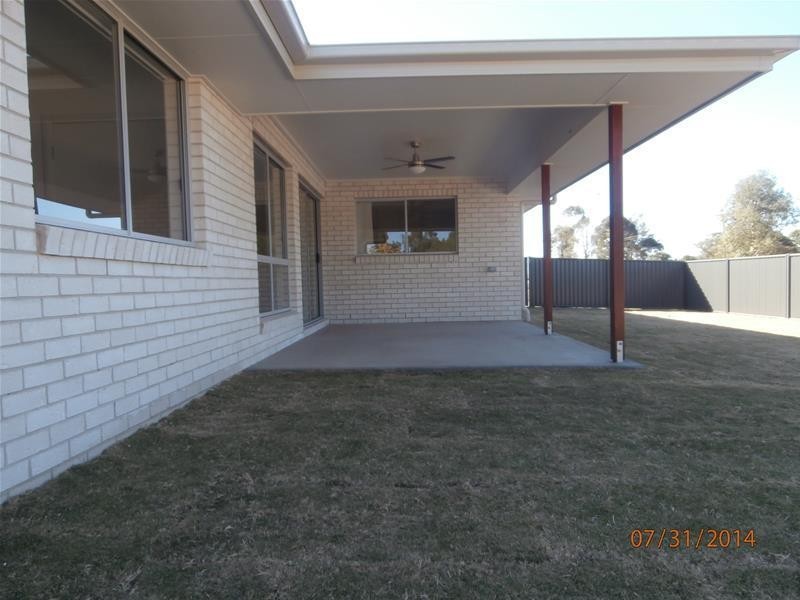 80 Frame Street, Chinchilla QLD 4413