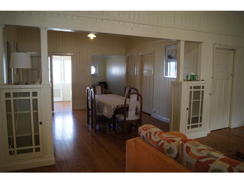 7 First Avenue, Chinchilla QLD 4413