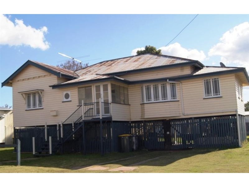 7 First Avenue, Chinchilla QLD 4413