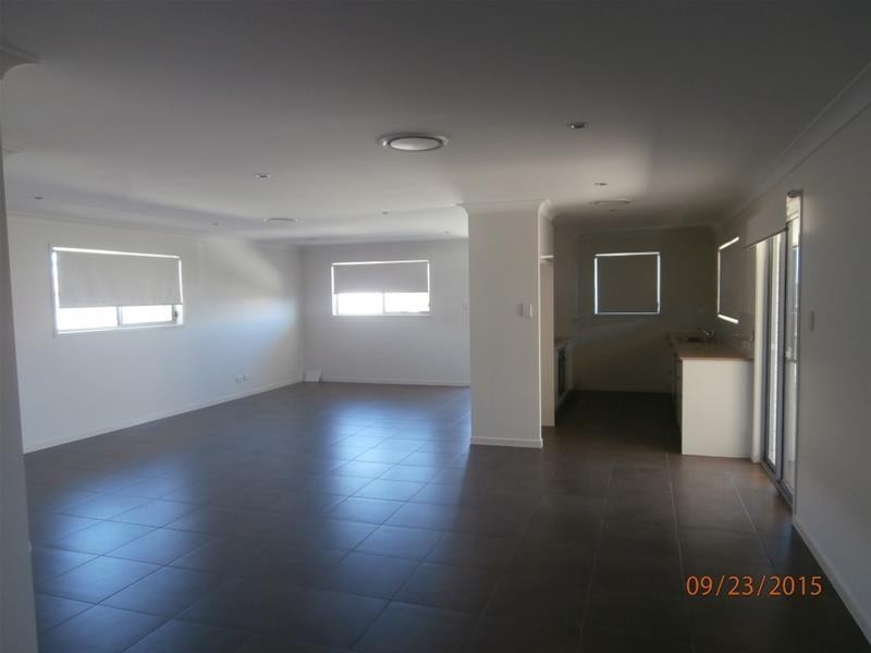 1/8 Hurse Street, Chinchilla QLD 4413