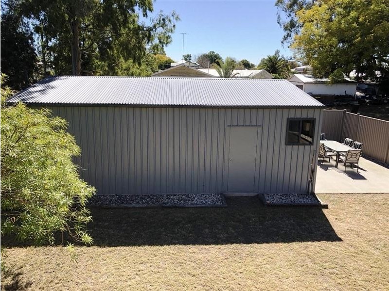 33 Claydon Street, Chinchilla QLD 4413