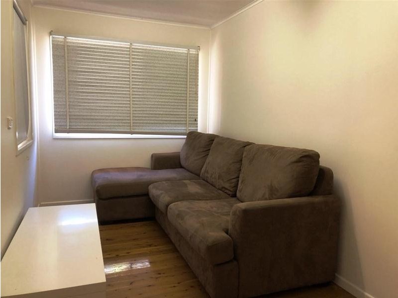 33 Claydon Street, Chinchilla QLD 4413