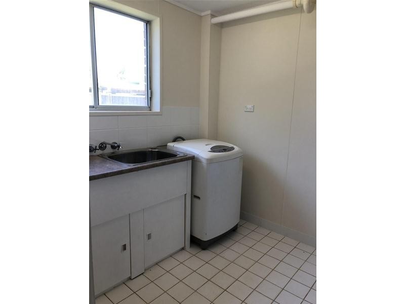 33 Claydon Street, Chinchilla QLD 4413