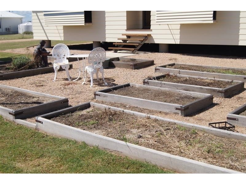 L21 Hando Street, Chinchilla QLD 4413