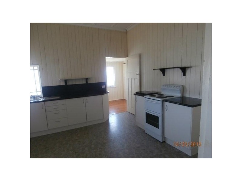 7 First Avenue, Chinchilla QLD 4413