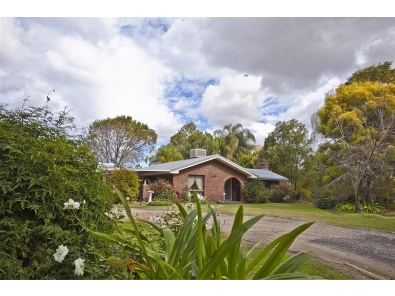 72 Oak Street, Chinchilla QLD 4413