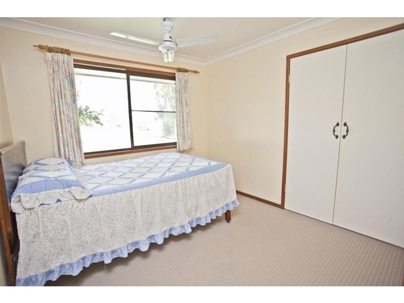 72 Oak Street, Chinchilla QLD 4413