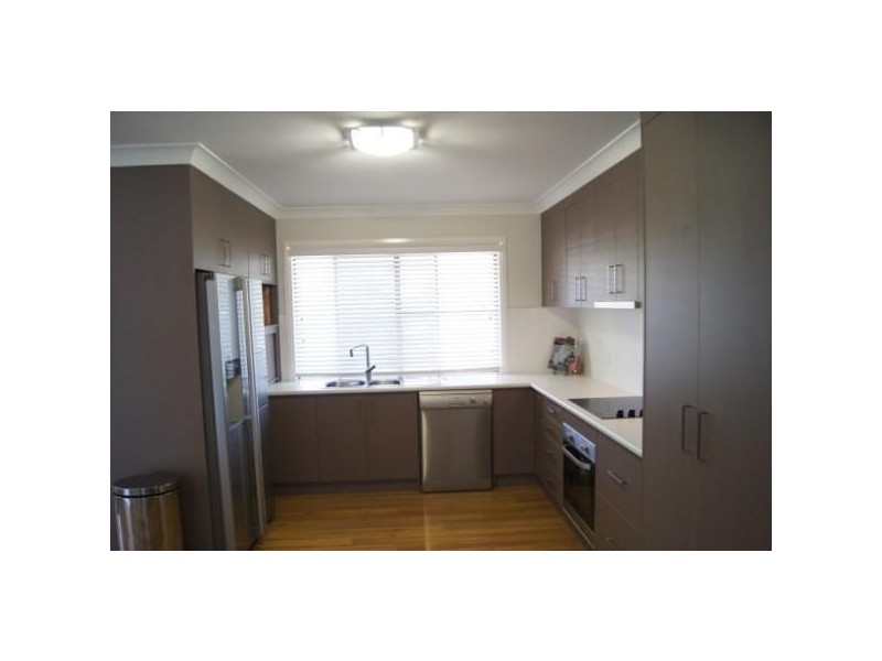 5 Mackie Street, Chinchilla QLD 4413