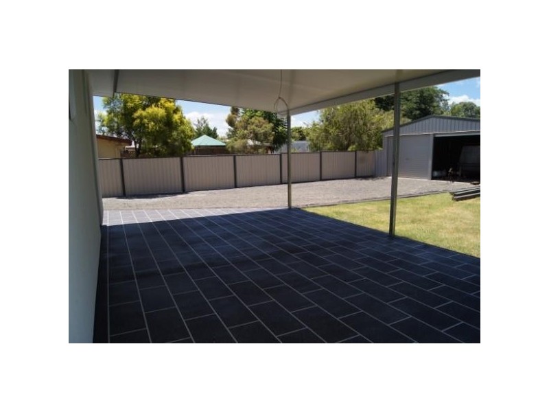 5 Mackie Street, Chinchilla QLD 4413