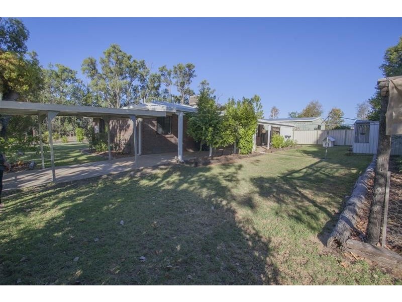 24 Durah Street, Chinchilla QLD 4413