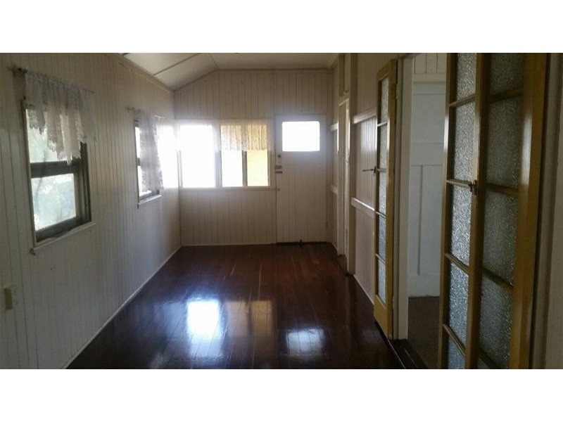 97 Hypatia Street, Chinchilla QLD 4413